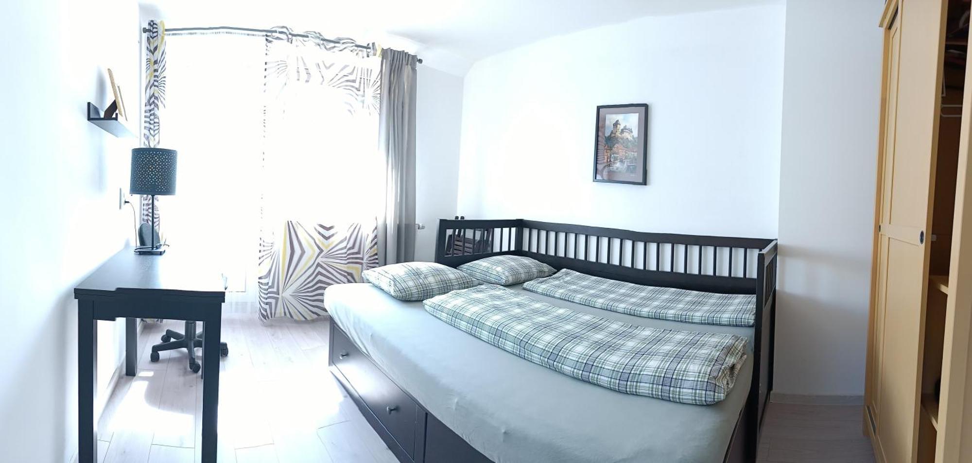 Cozy Gardens Apartments In Прага Екстериор снимка