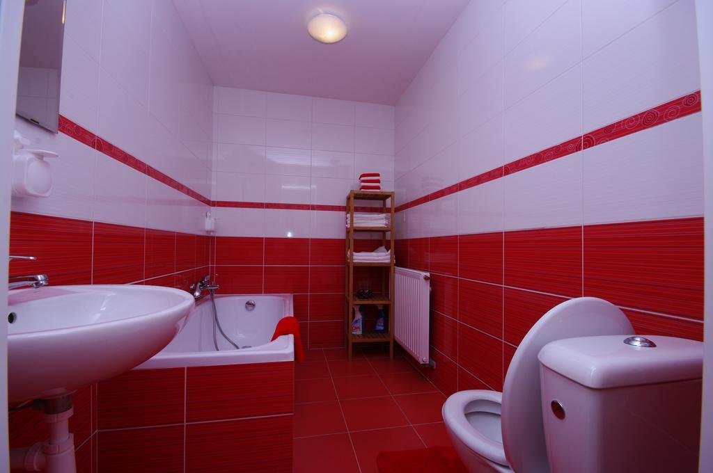 Cozy Gardens Apartments In Прага Екстериор снимка