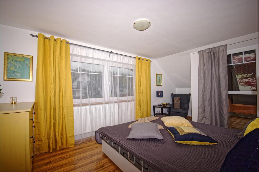 Cozy Gardens Apartments In Прага Екстериор снимка